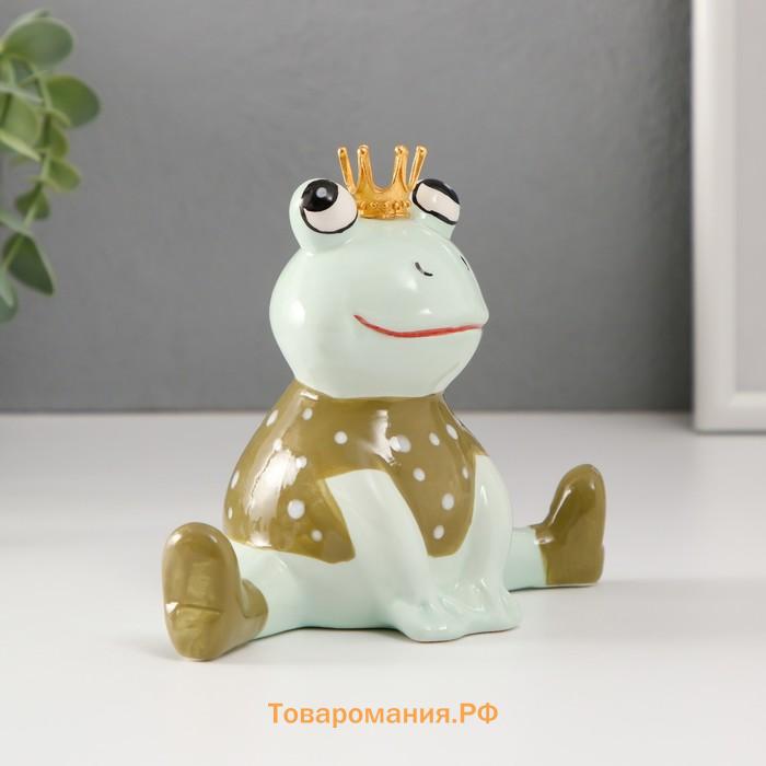 Фигурка керамика «Лягушонок в футболке в горошек, в короне», 14×7.8×11.8 см
